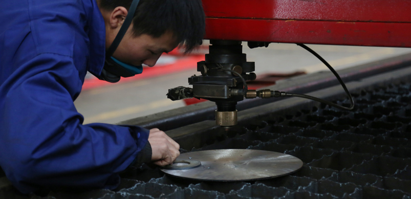 sheet metal laser cutter